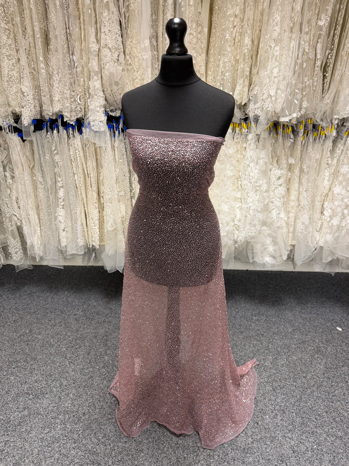 Tulle brodé de perles Mulberry - EB1103