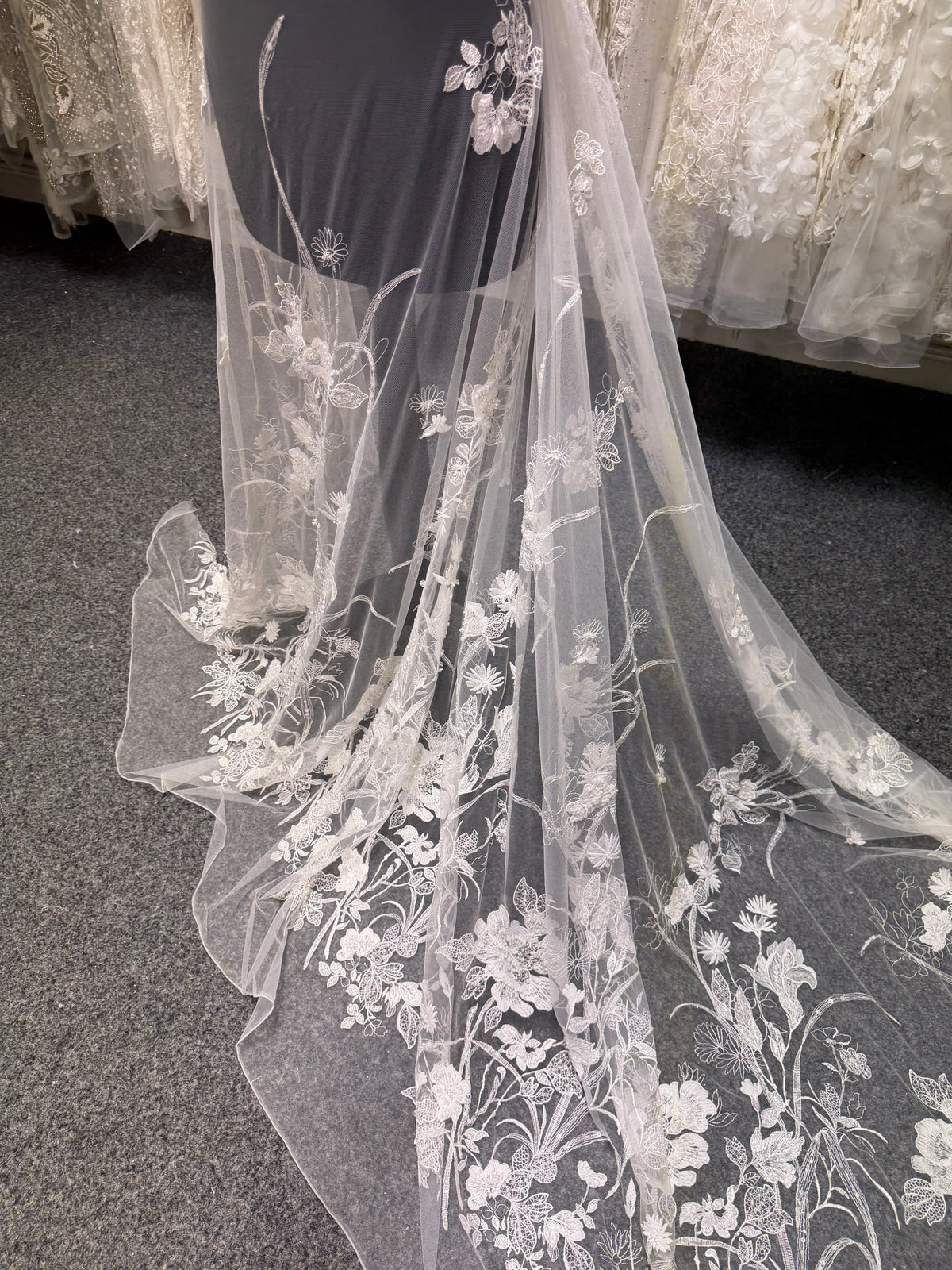 Dentelle perlée ivoire - Mattie