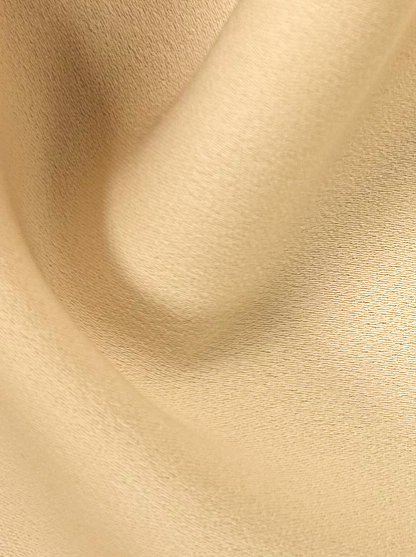 Crêpe extensible en polyester couleur amande - Pageant