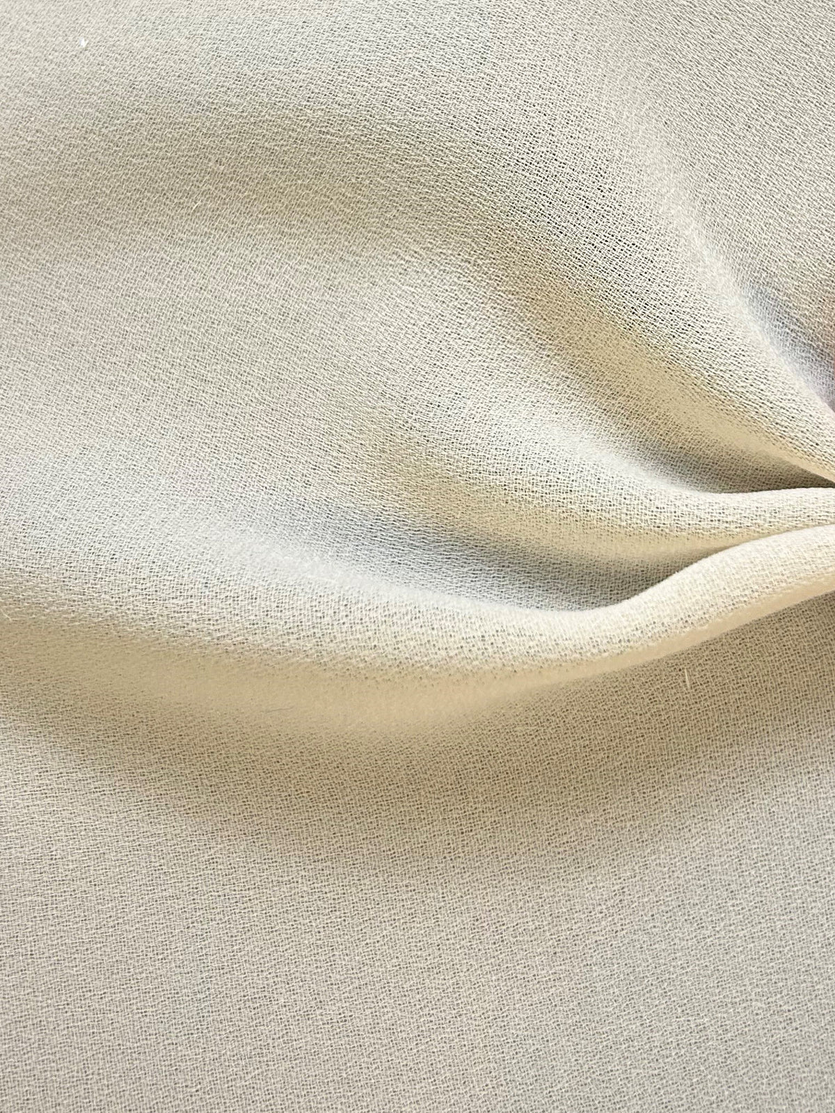 Crêpe Polyester Amande - Sacrement