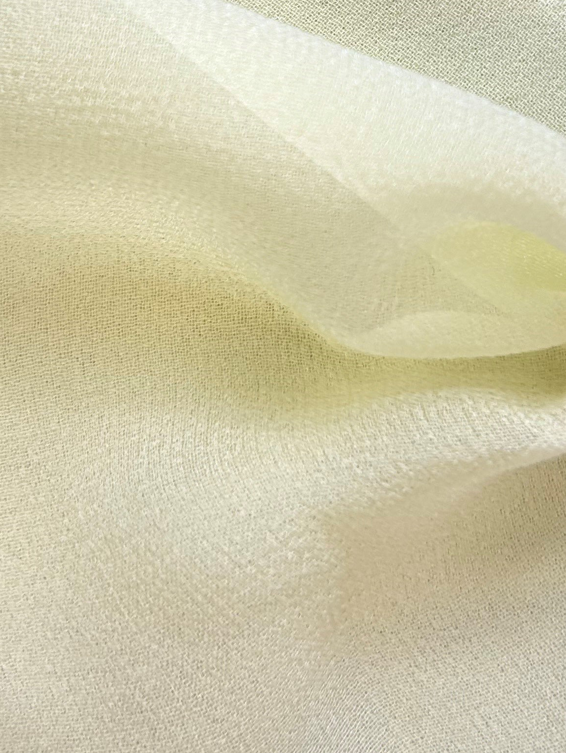 Georgette de Soie Pomme - Shimmer