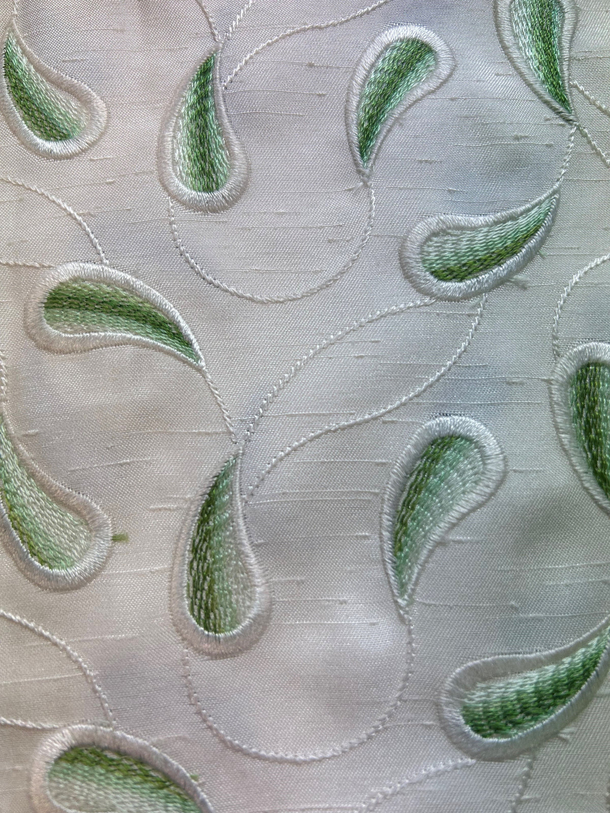 Tissu pour gilet brodé en jade – Atlanta