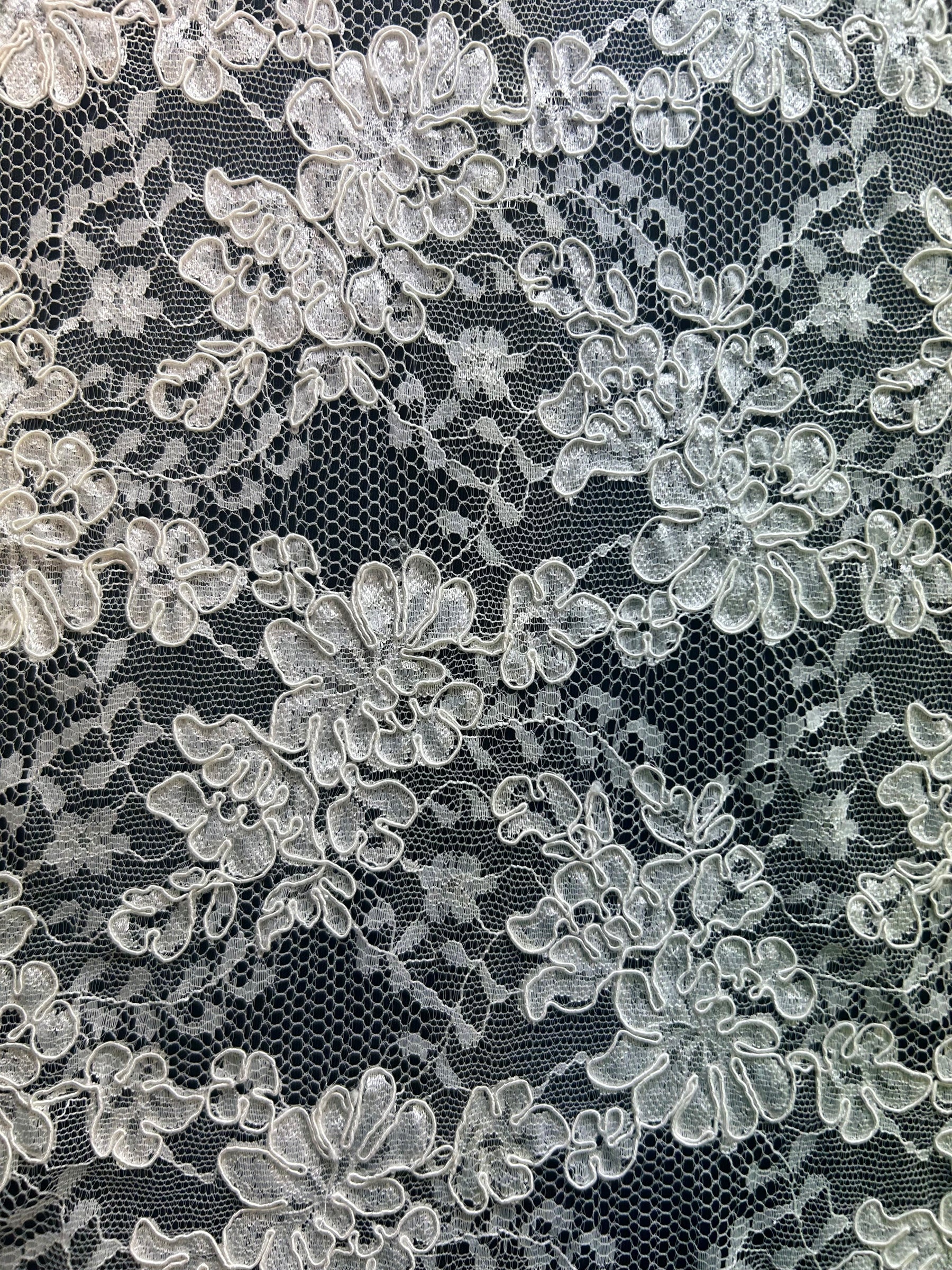 Dentelle de mariage à cordon ivoire - Audrey