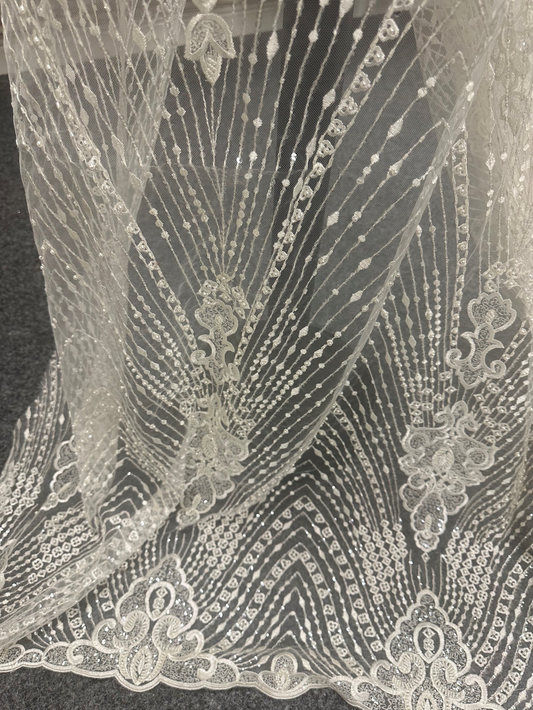 Dentelle Perlée Ivoire - Love