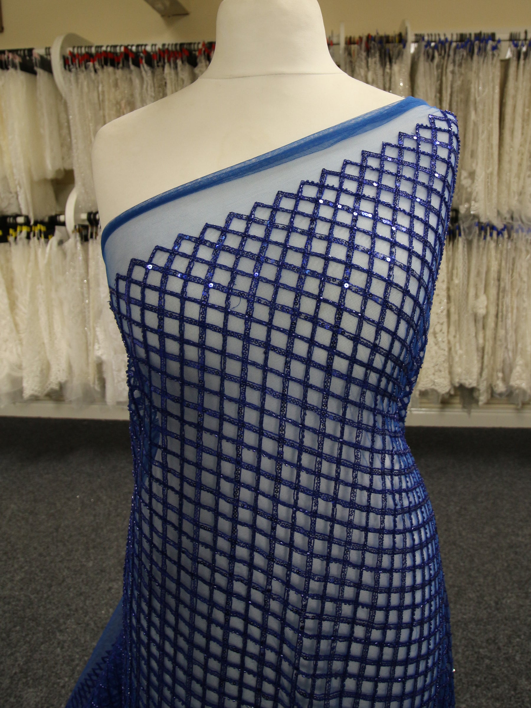 Dentelle à sequins bleu roi - Odelia