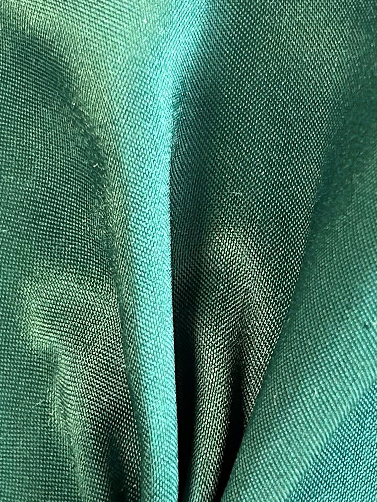 Polyester Satin Vert - Majestic
