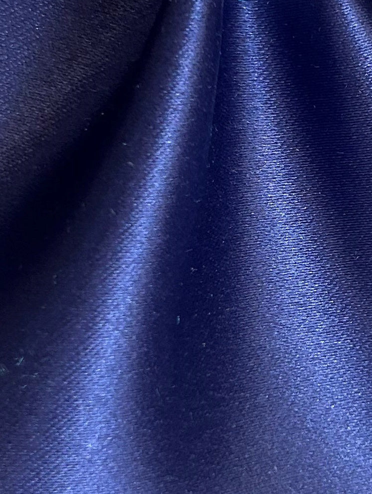 Satin Duchesse Polyester Raisin - Scenery