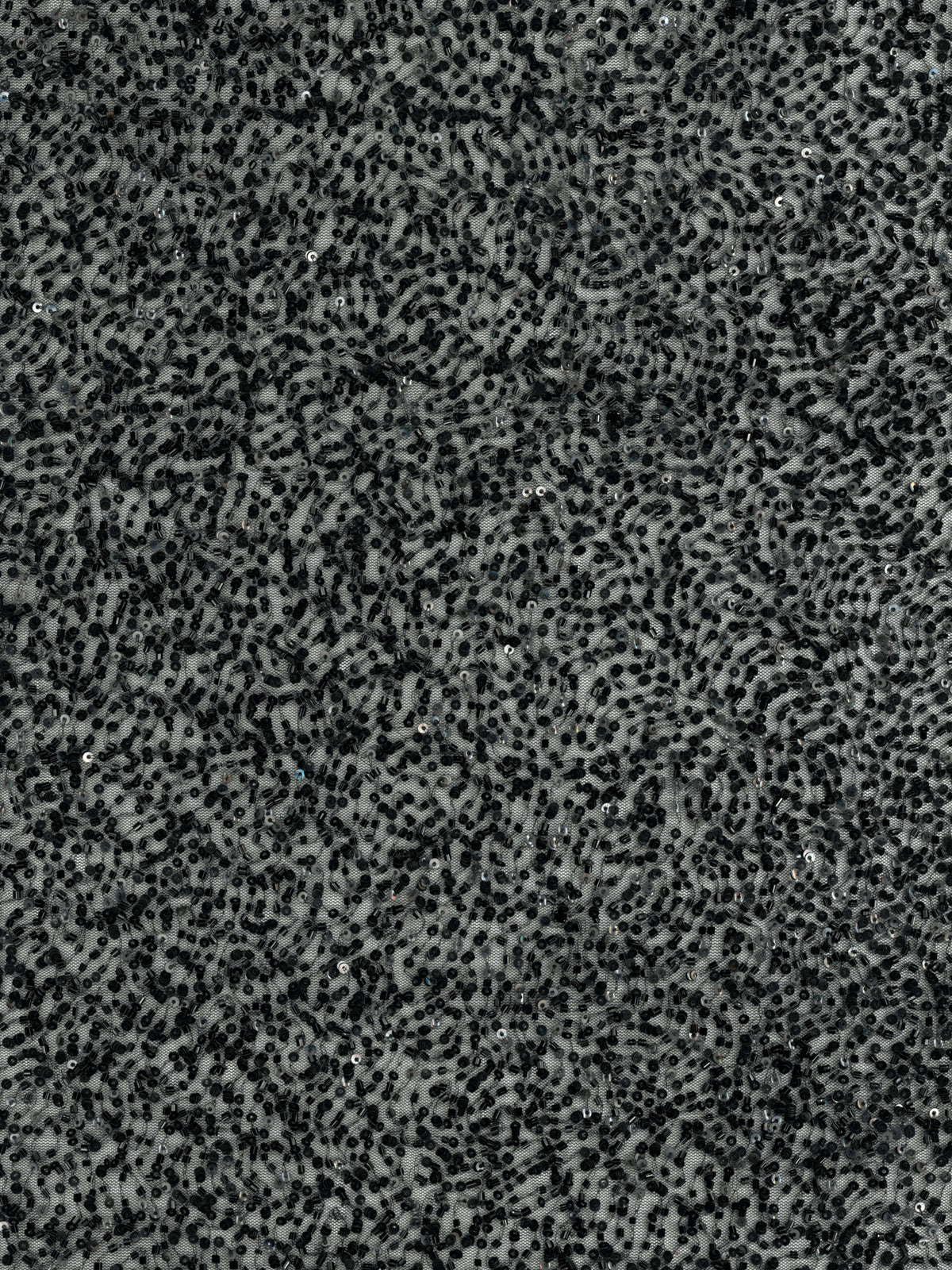 Tulle noir brodé de perles - EB1012