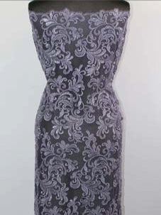 Tulle brodé de perles indigo - EB1069