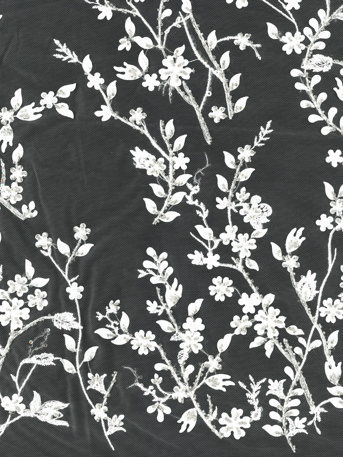 Tulle brodé de perles ivoire/argent - EB1073