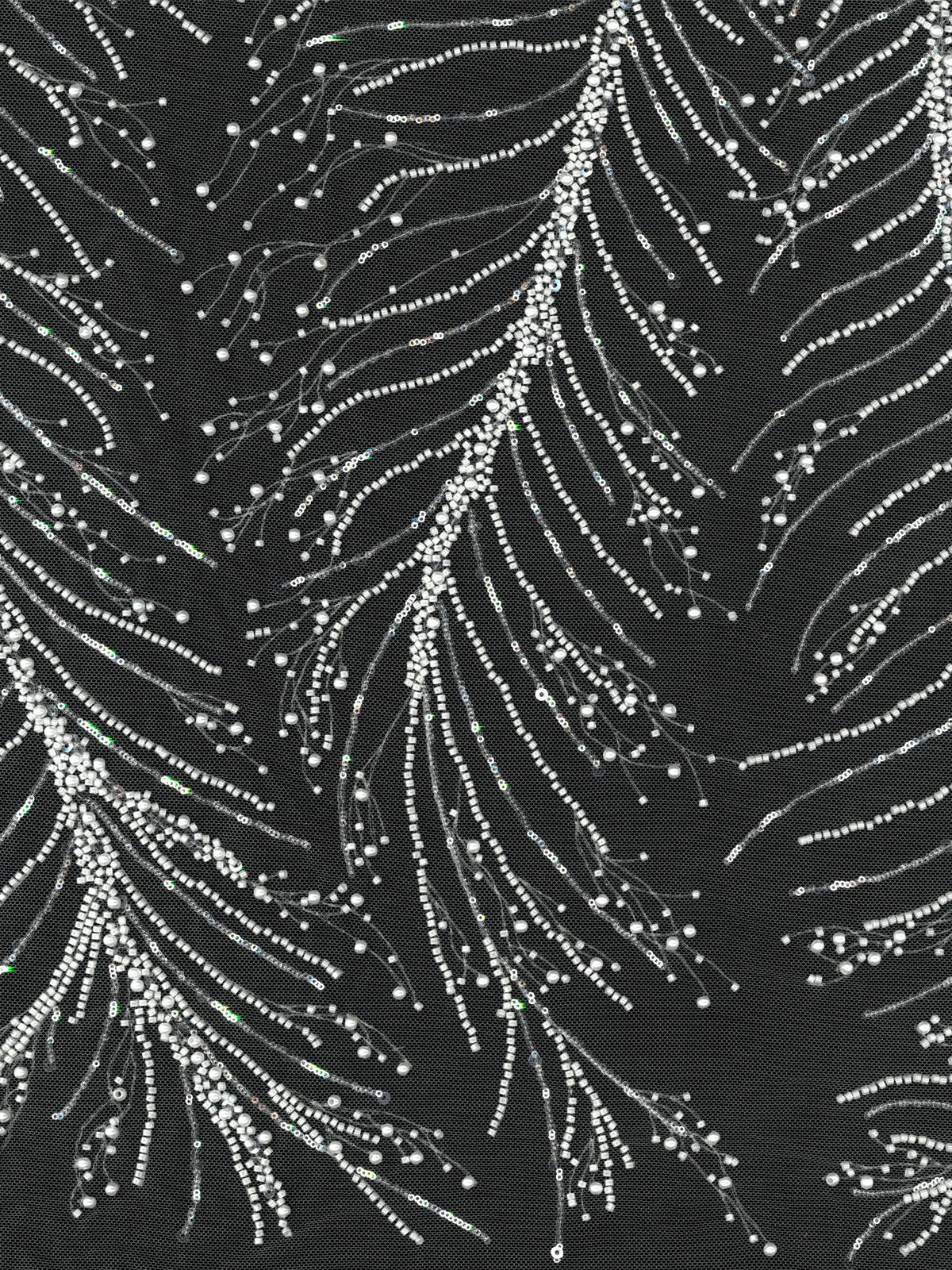 Tulle brodé de perles ivoire - EB1087