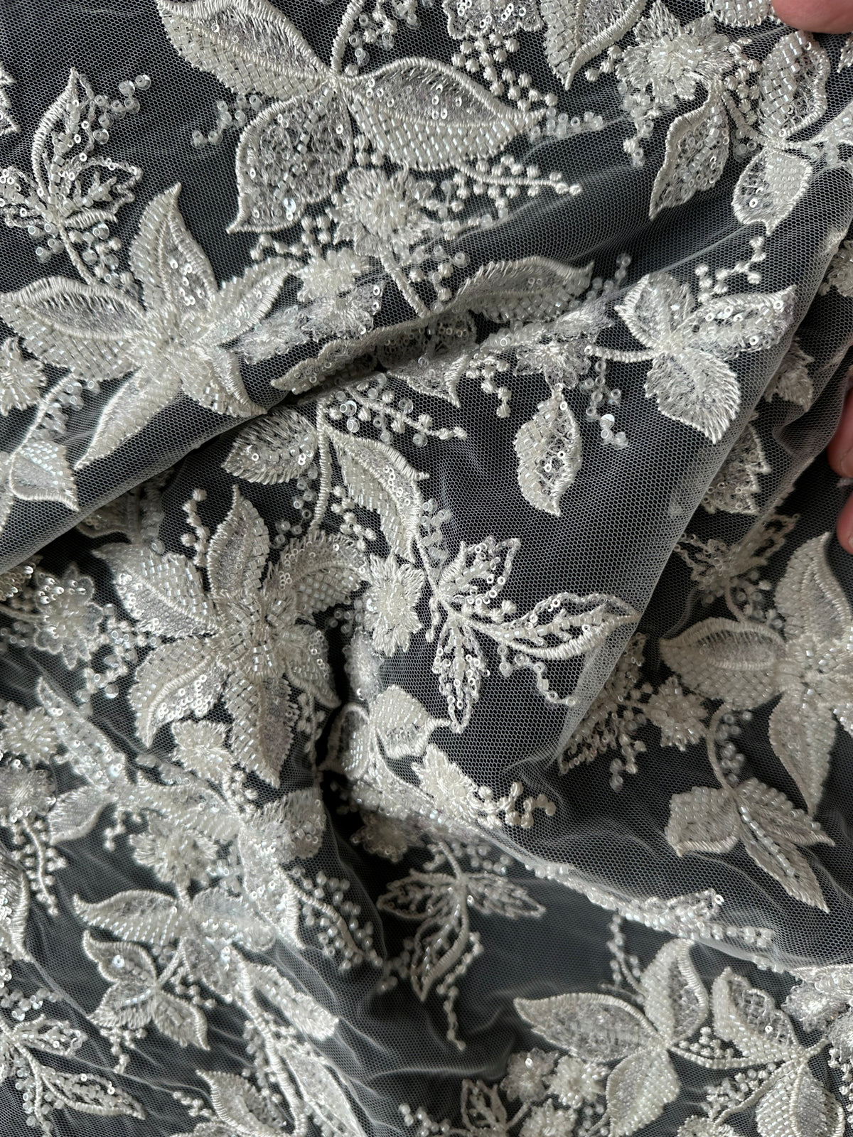 Dentelle perlée ivoire - EB1101