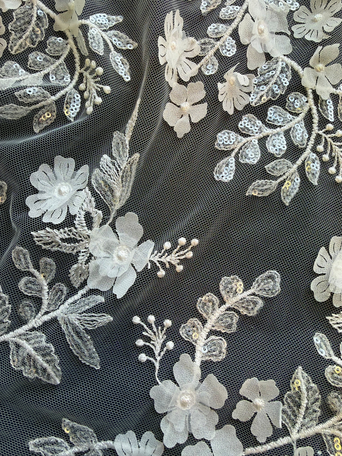 Dentelle ivoire 3D - EB3054