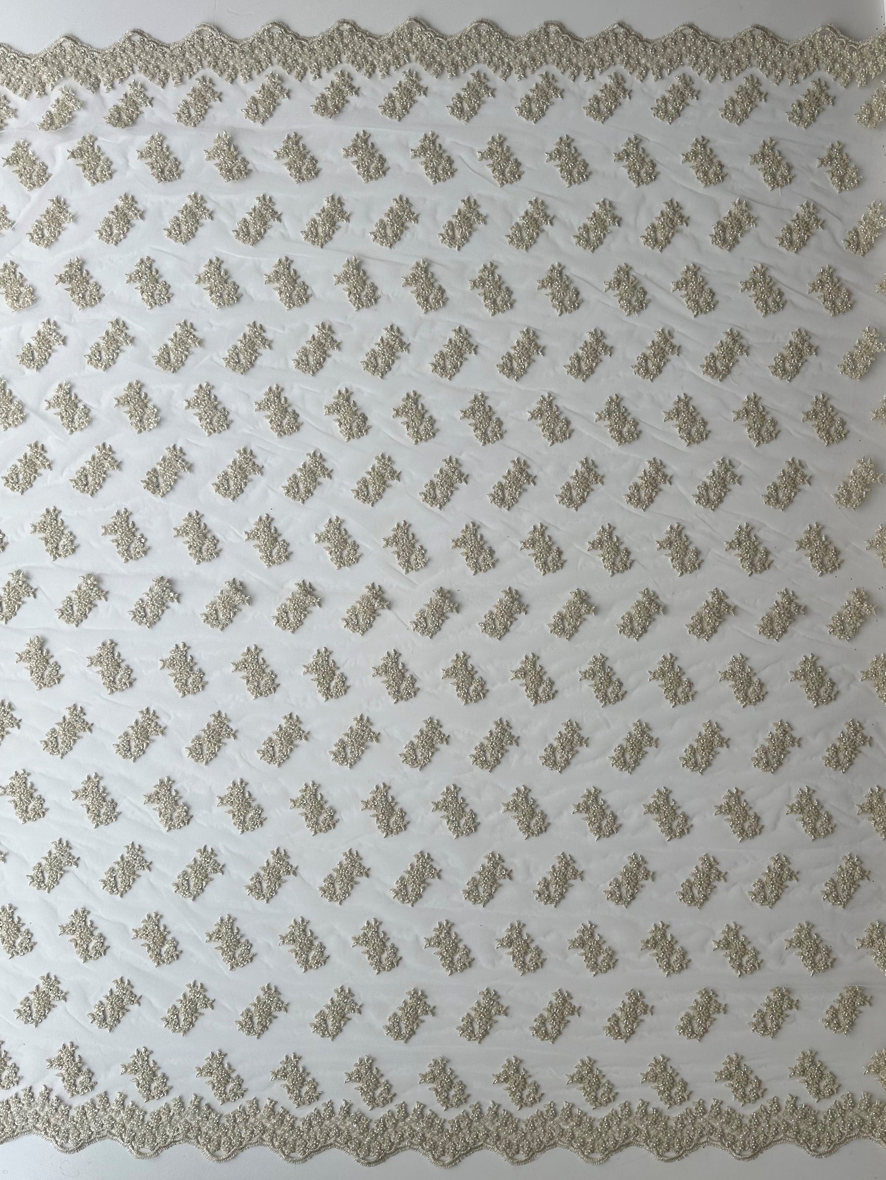 Dentelle perlée dorée - Chatterley