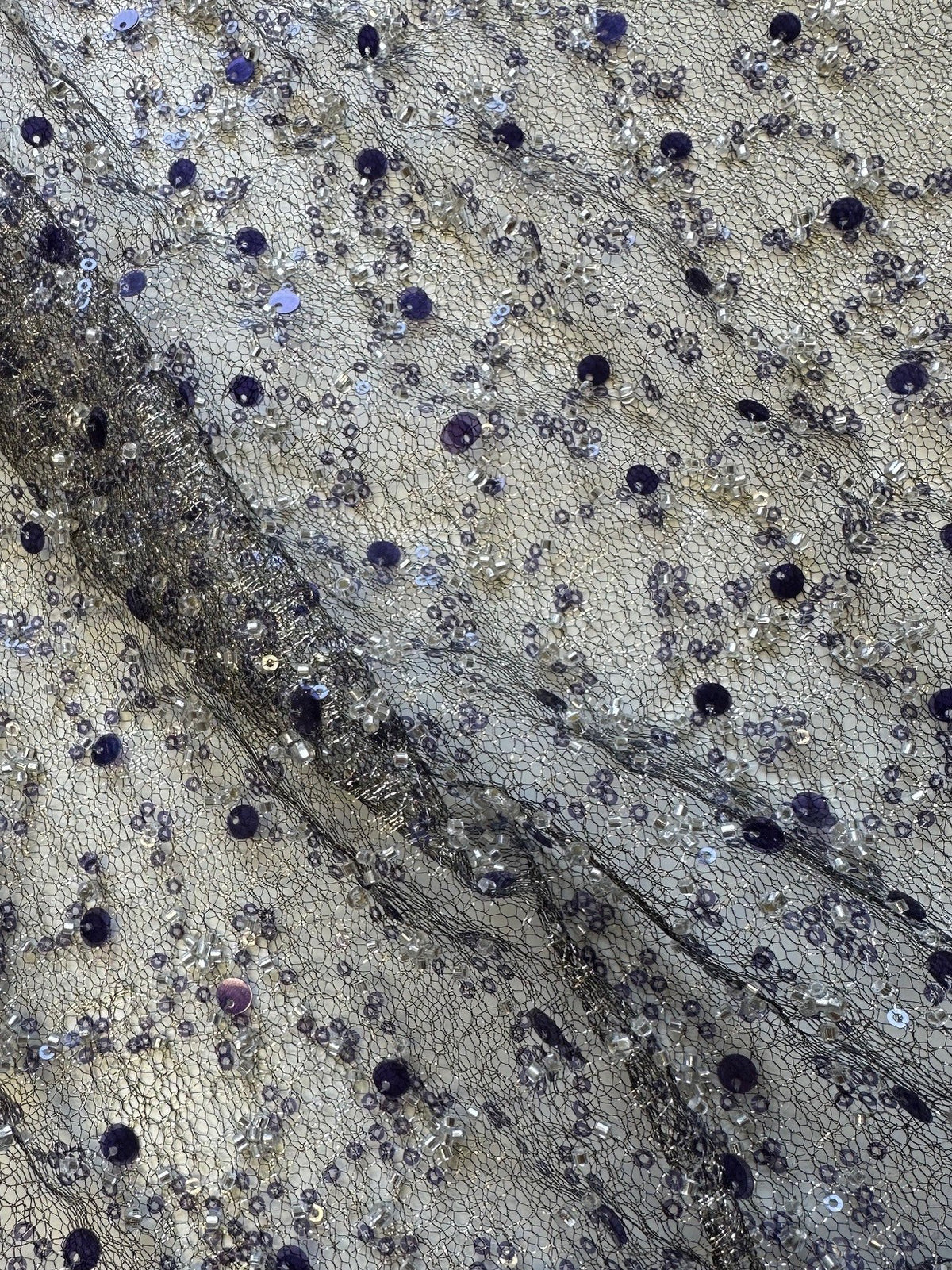 Dentelle perlée violette et dorée - Ayla