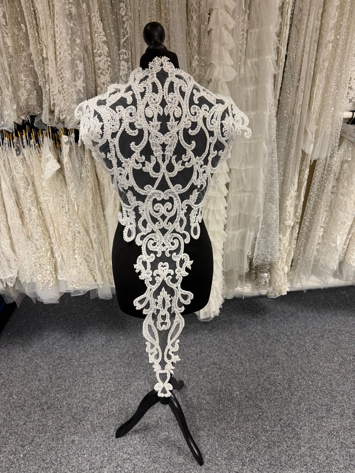 Ivory Beaded Lace Applique - MT3001