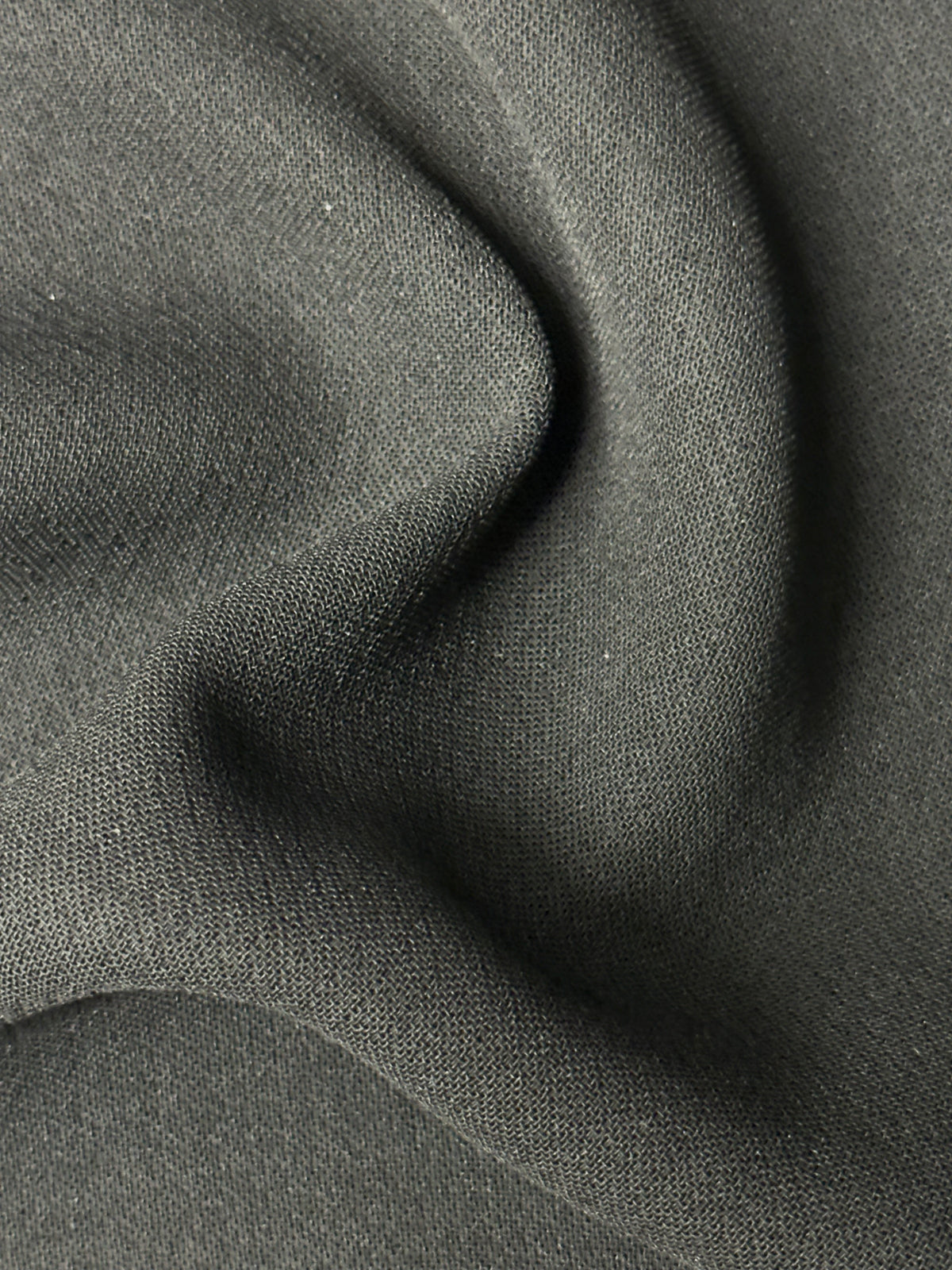 Crêpe double en polyester noir - Leçon