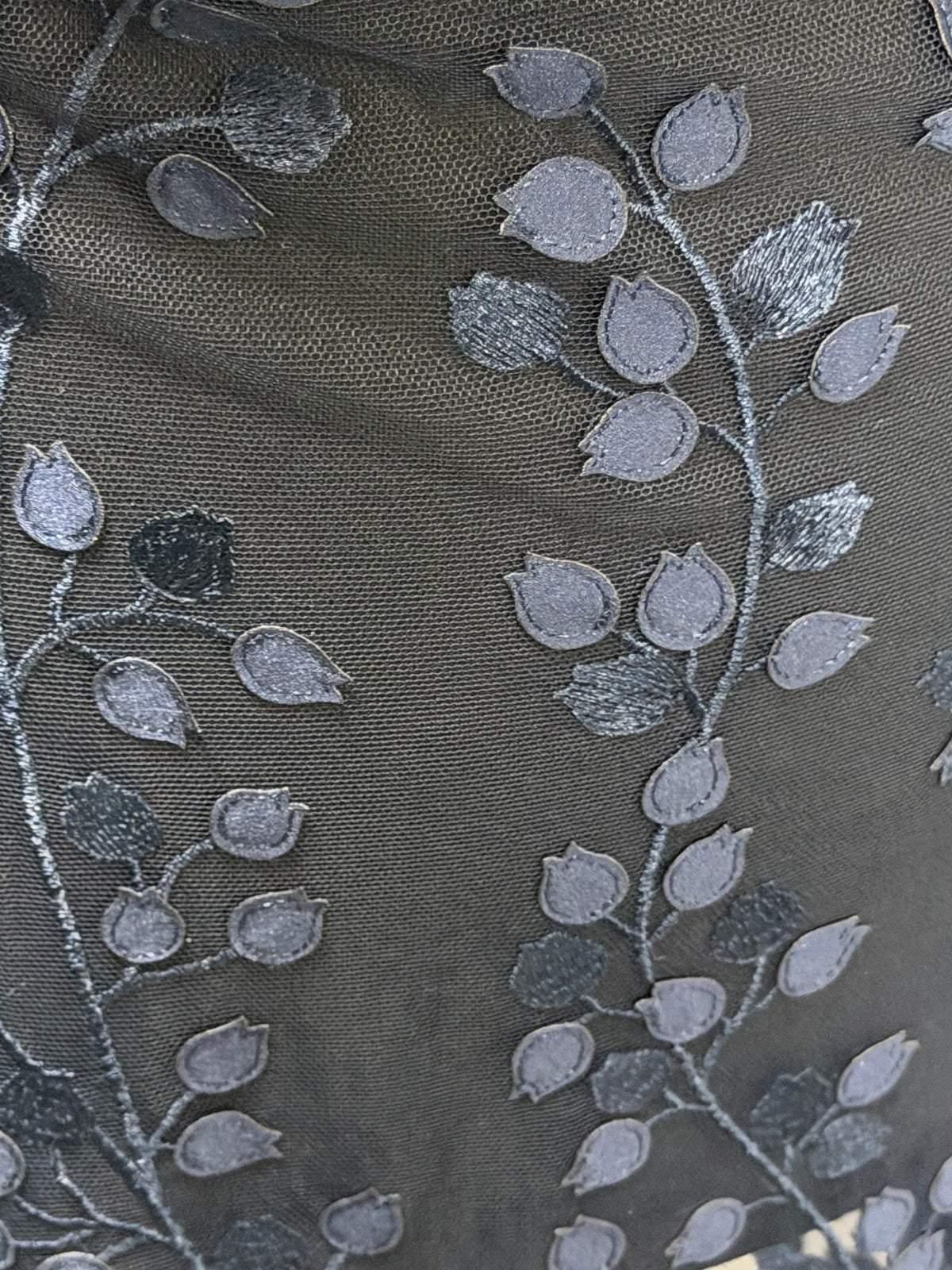Dentelle brodée 3D marine - EB5034