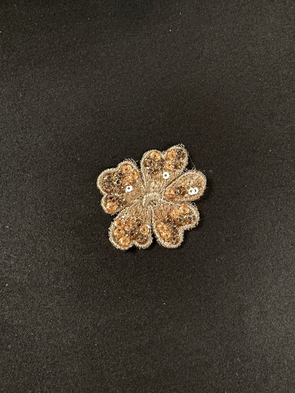 Motif Perlé Gris Foncé/Rose Poudré - MT3005