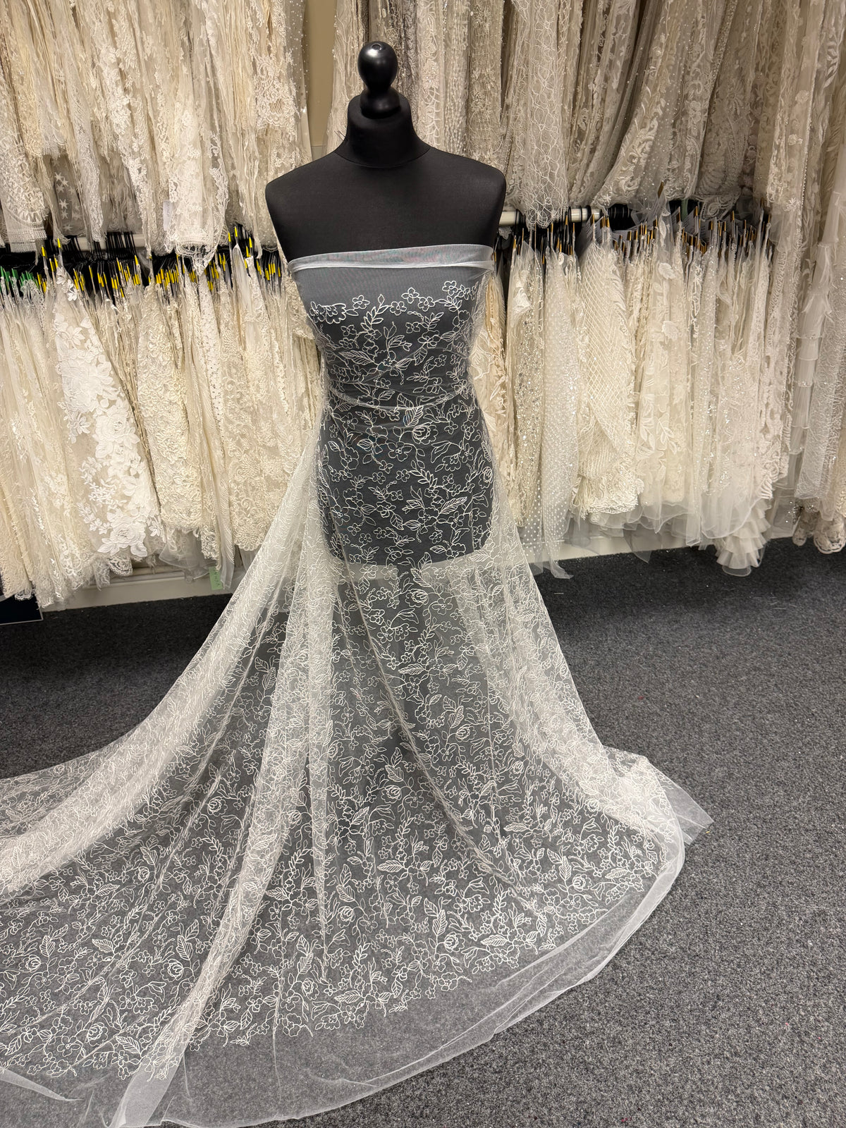 Dentelle Broderie Ivoire - Ezri