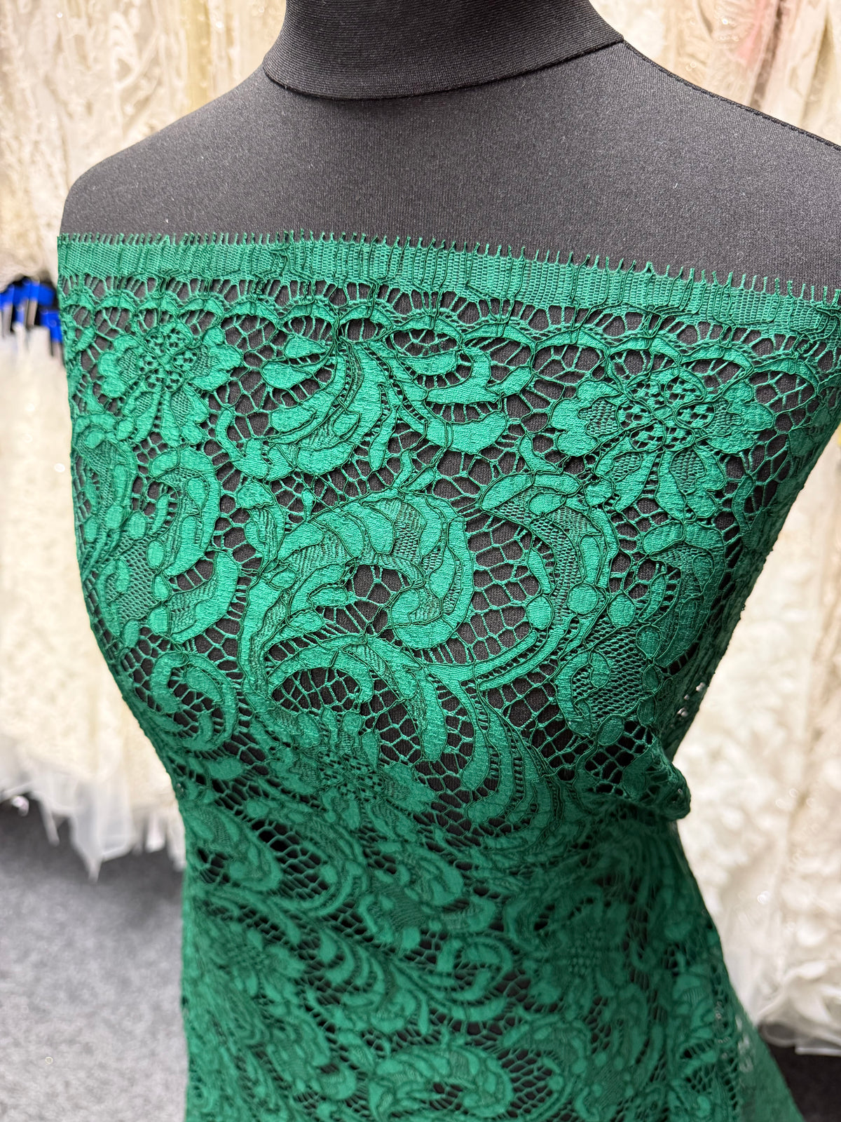 Dentelle cordée française émeraude Eco - LA4007
