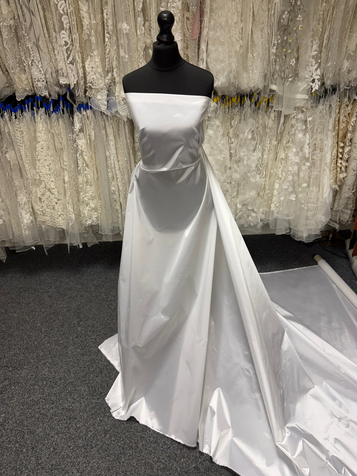 Organza Taffetas mélangé de soie blanc - P607