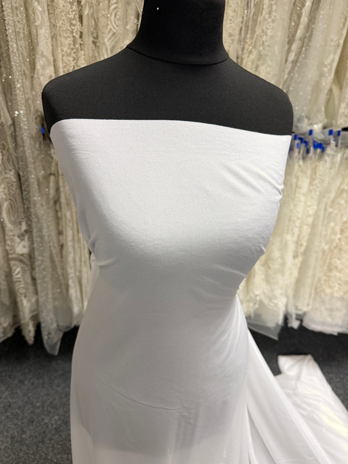 Entoilage thermocollant blanc - IN0001