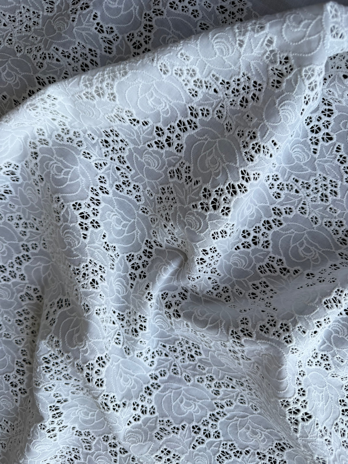 Coton brodé blanc - EB6001