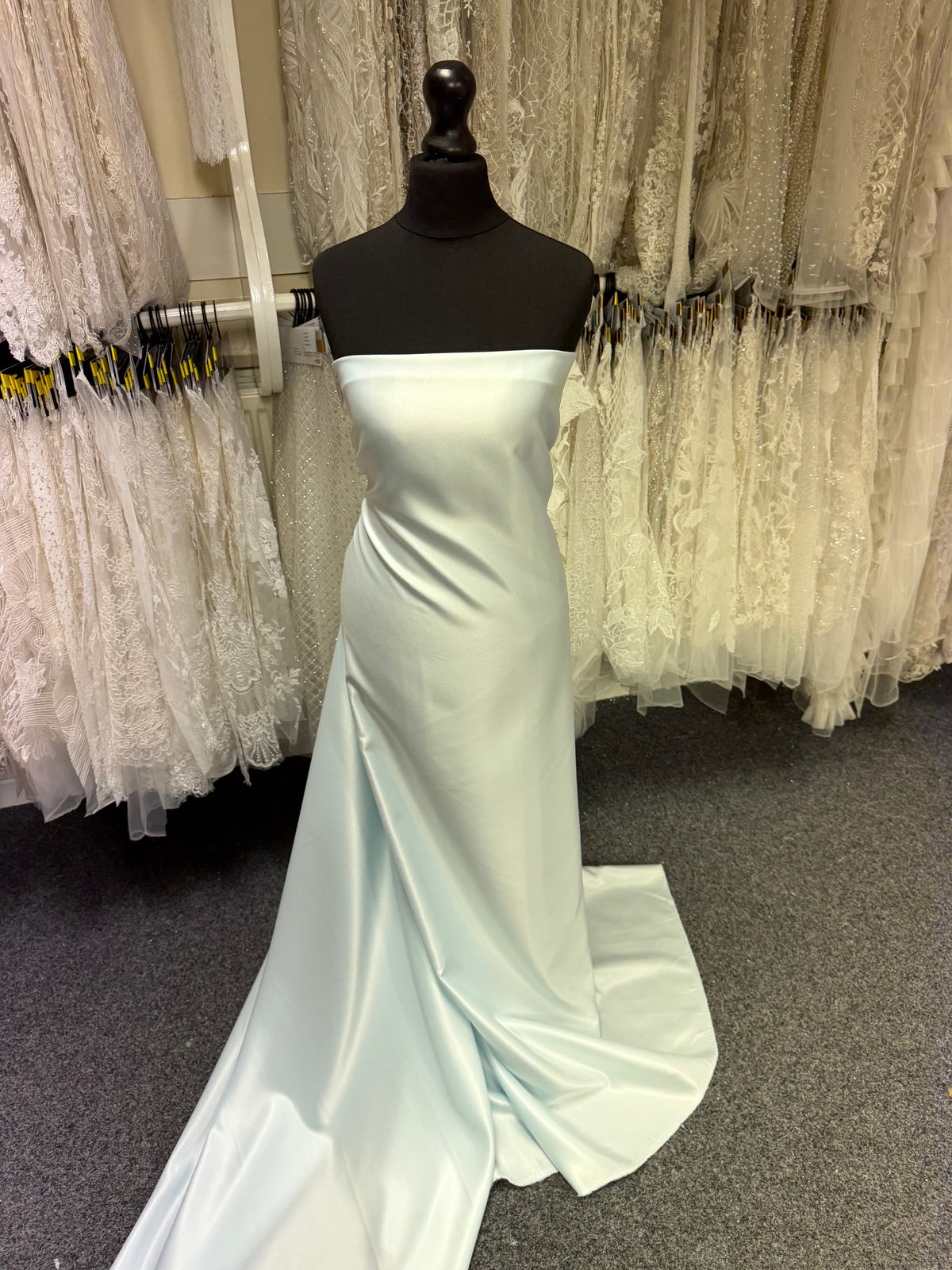 Satin duchesse léger en polyester bleu glacier - P44