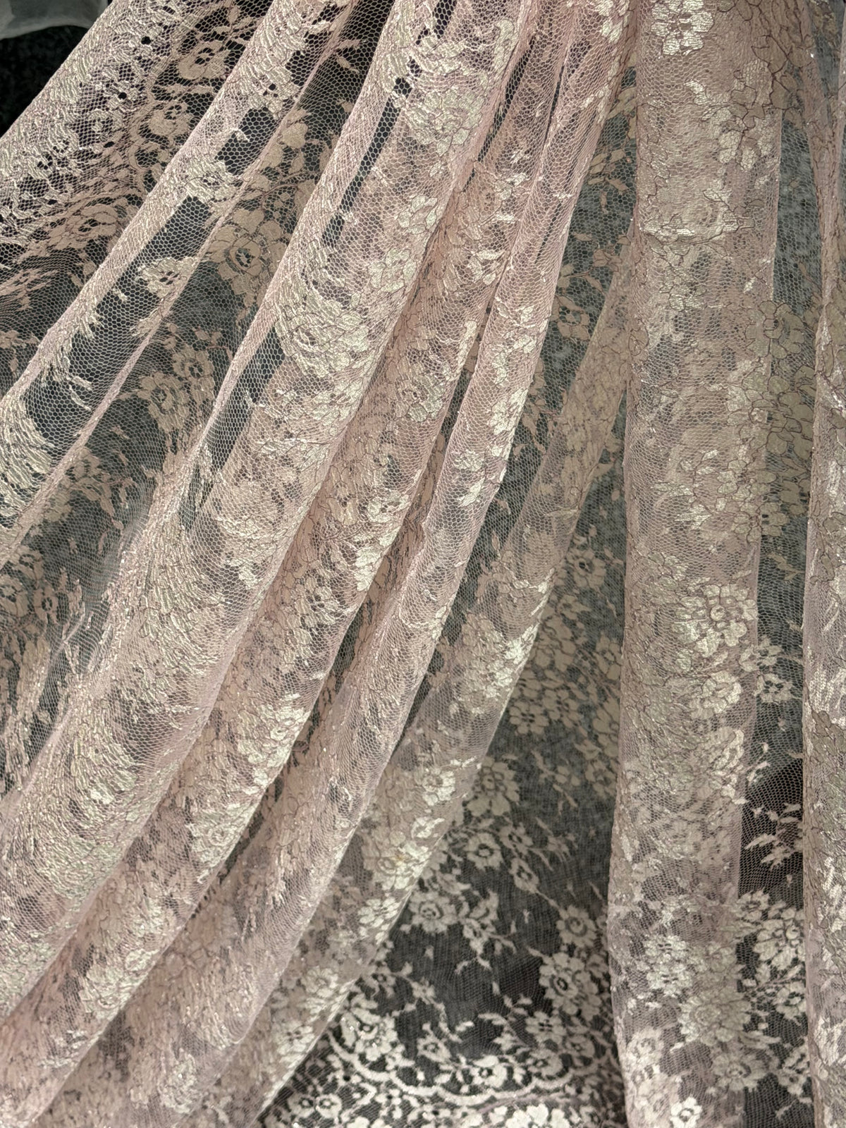 Dentelle française rose/ivoire - LA2004