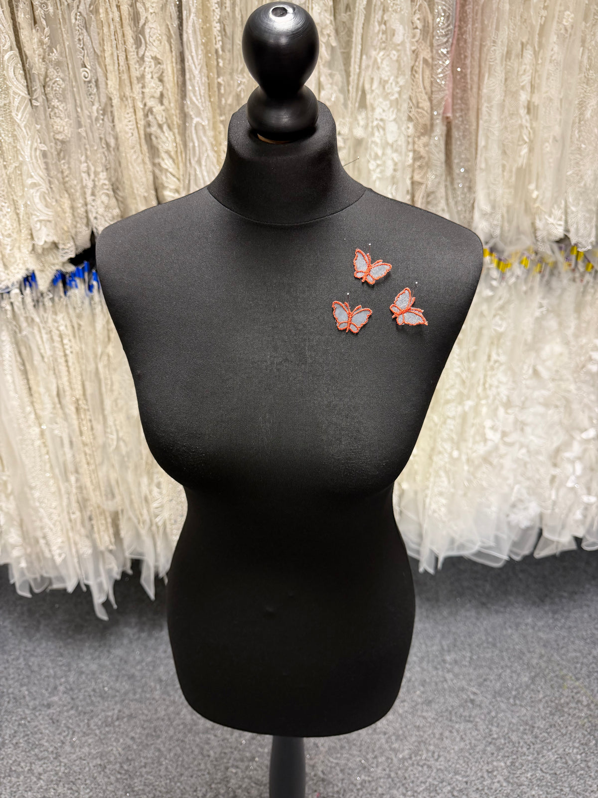 Applique papillon orange brûlé - M1