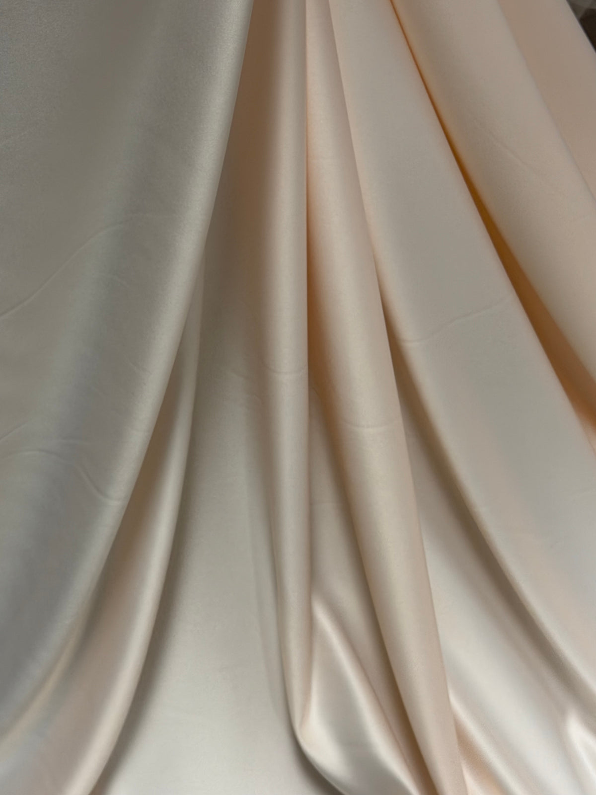 Satin Polyester Nude - Majestic
