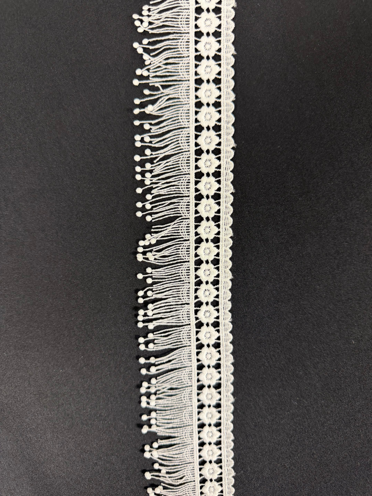 Bordure en dentelle guipure frangée ivoire - EH4008
