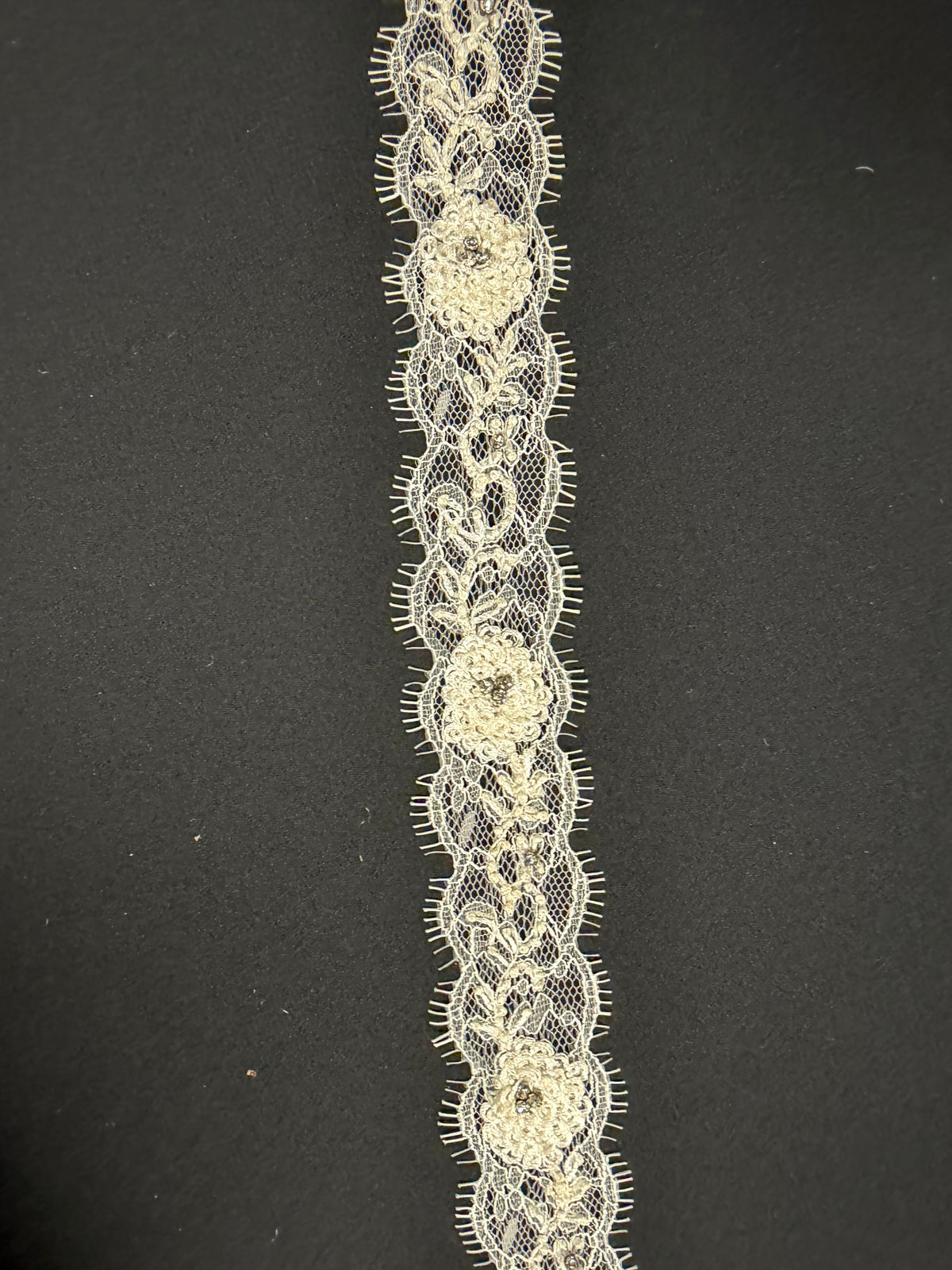 Bordure en cristal 3D Ivoire/Cristal - T512