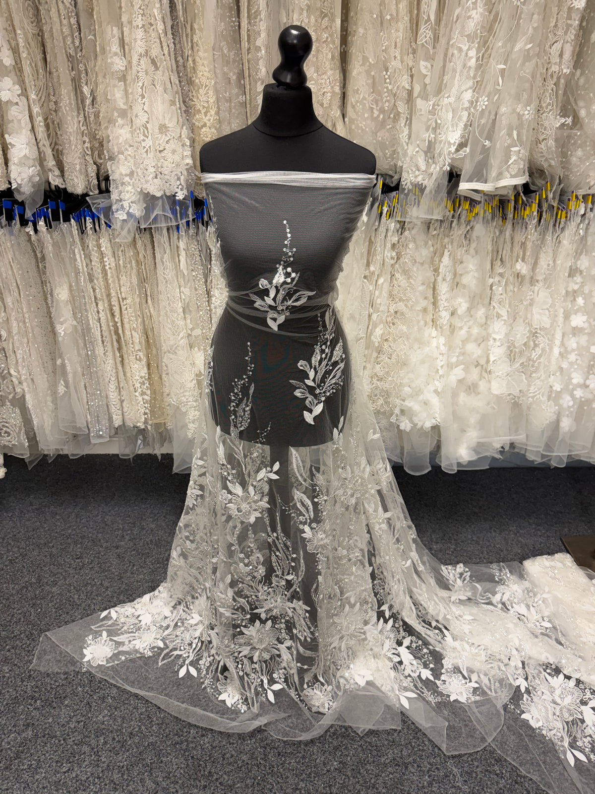 Tulle brodé perlé ivoire/argent - EB1098