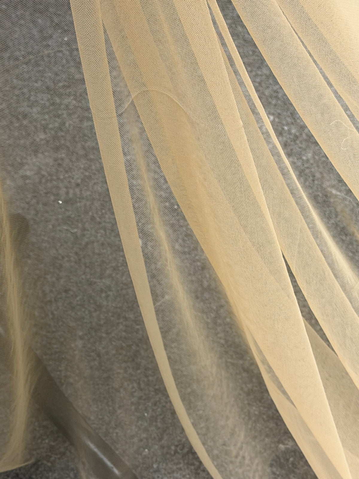 Tulle couleur nude pour voiles – TU0055