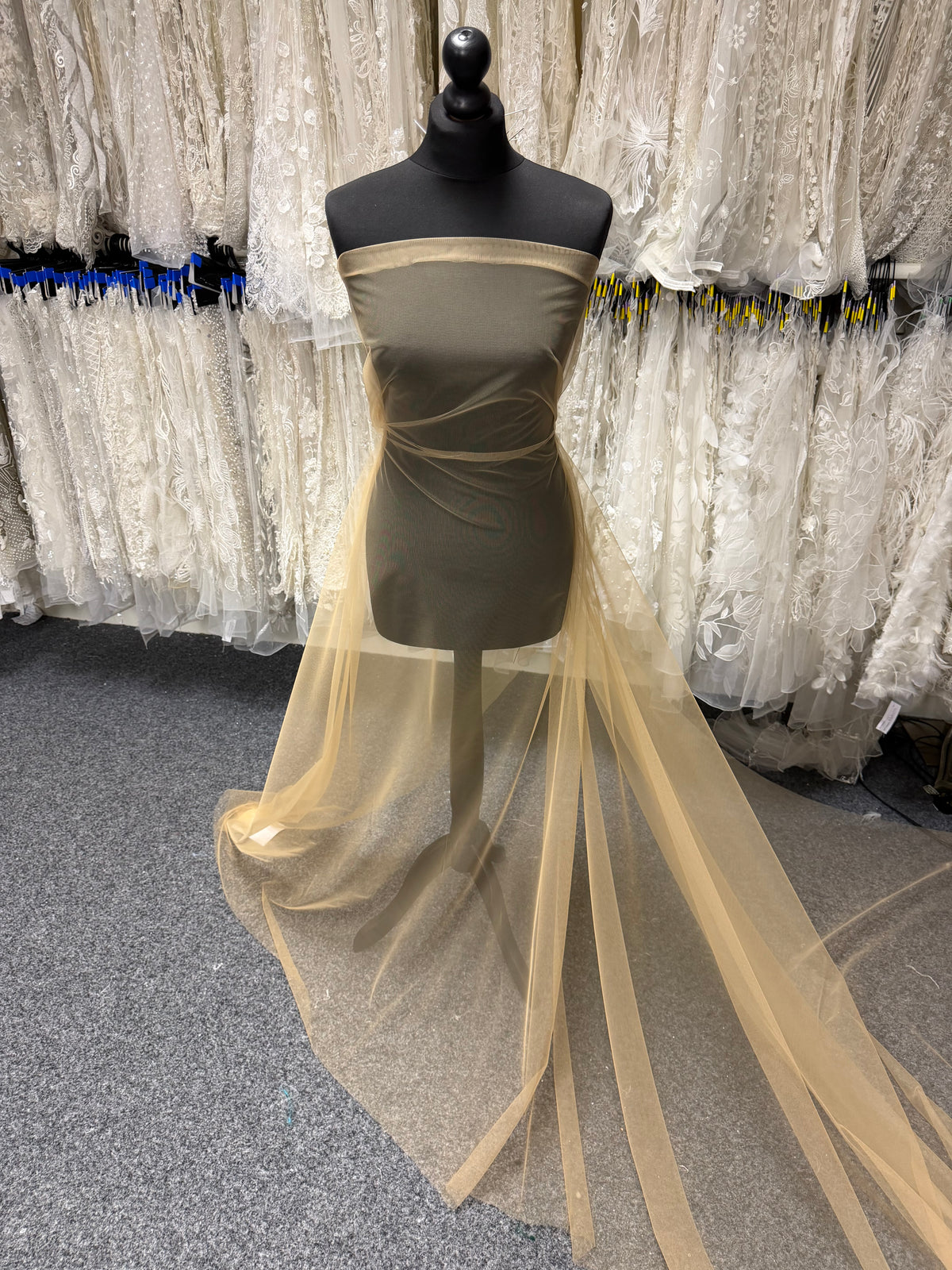 Tulle couleur miel - Carnaval