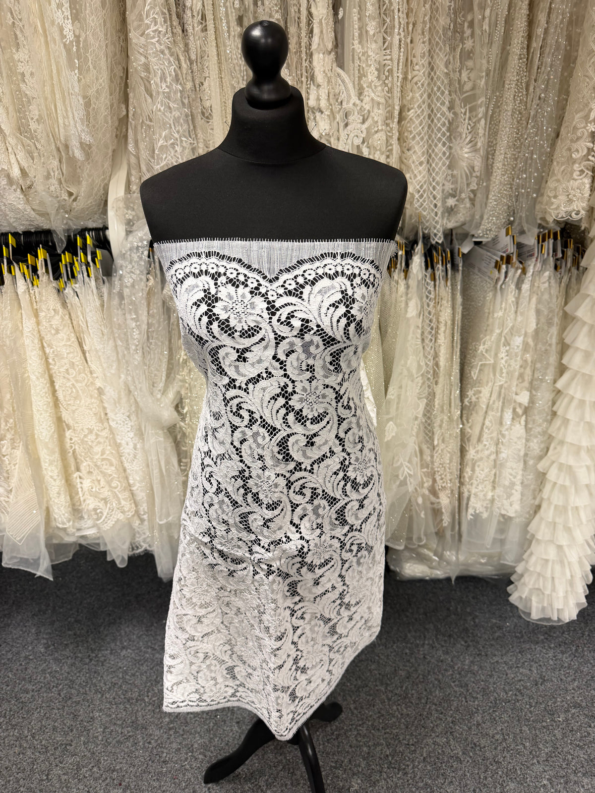 Dentelle française cordée écologique blanche - LA4007