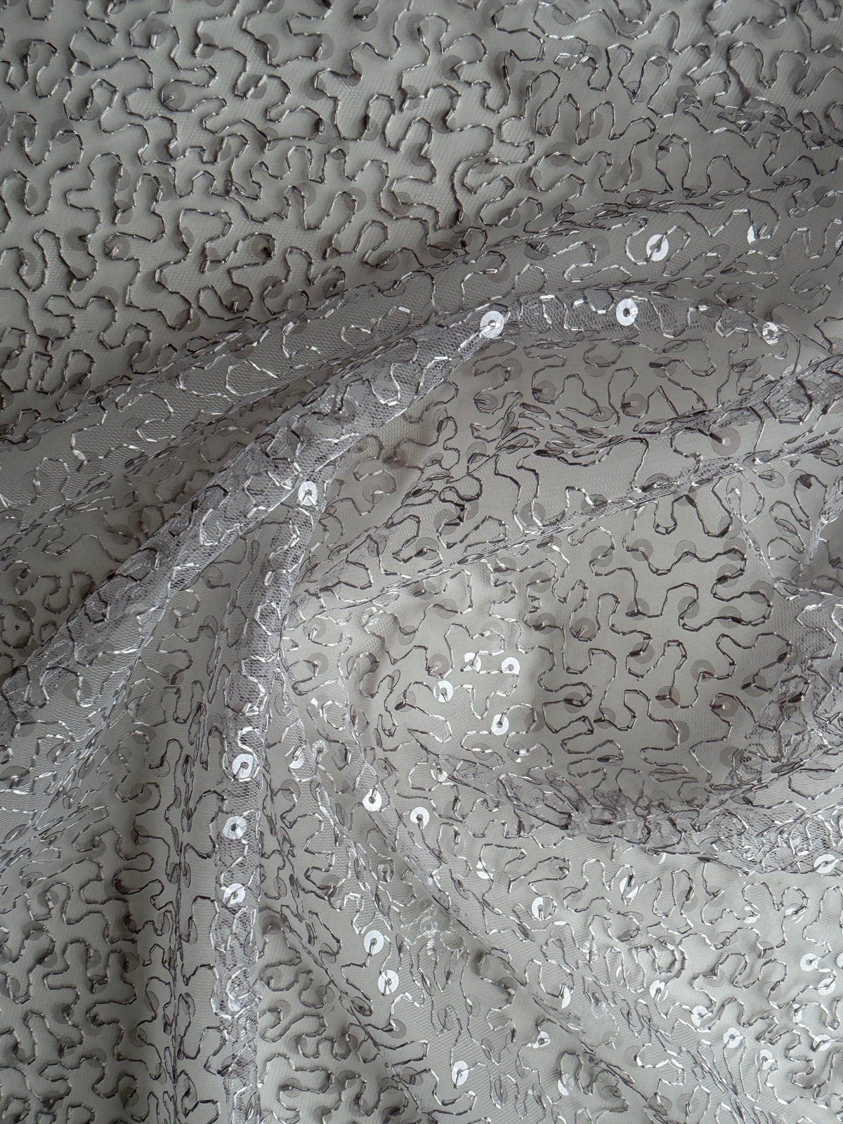 Tulle à sequins argentés brodés – EB3001