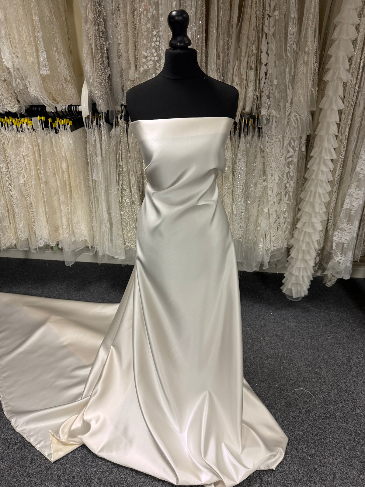 Satin ivoire bicolore - P84