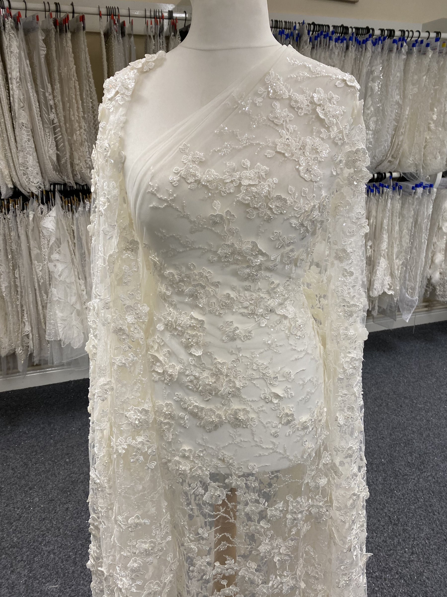 Dentelle 3D Perlée Ivoire - Erwin