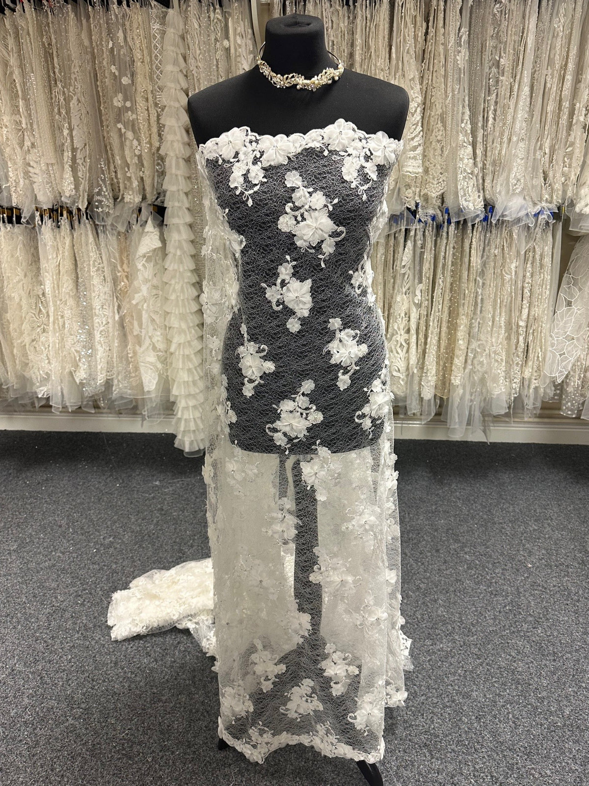 Dentelle Fleur Perlée Ivoire – Deborah