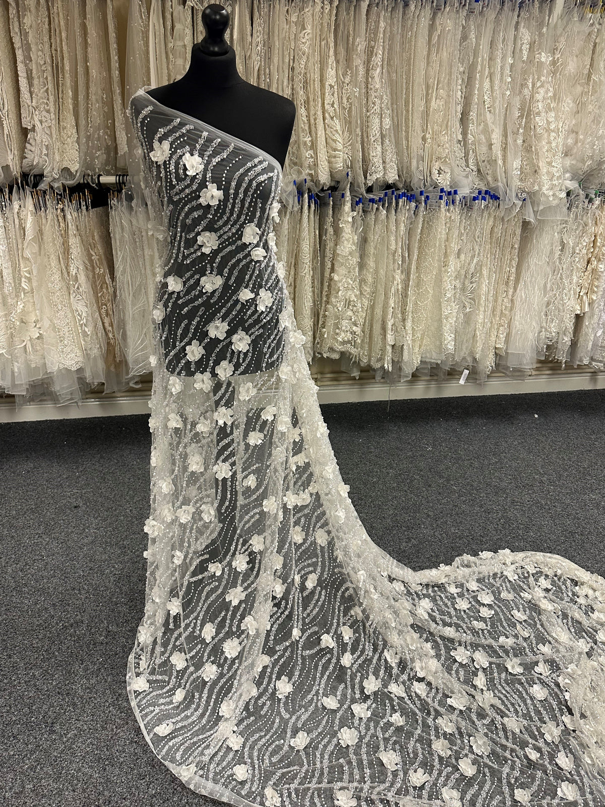 Dentelle Fleurie 3D Ivoire – Grecia