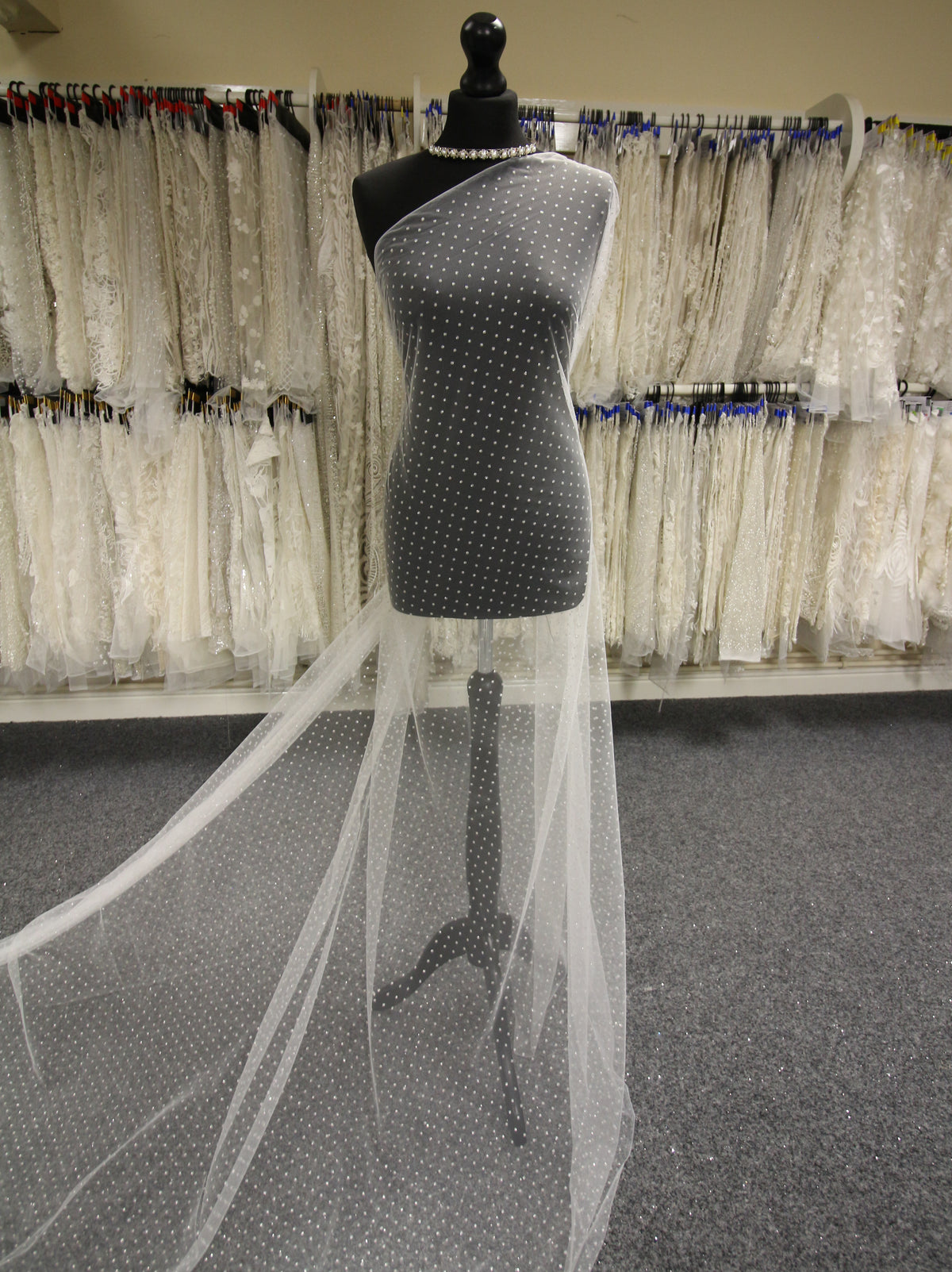 Tulle floqué pailleté - Armande