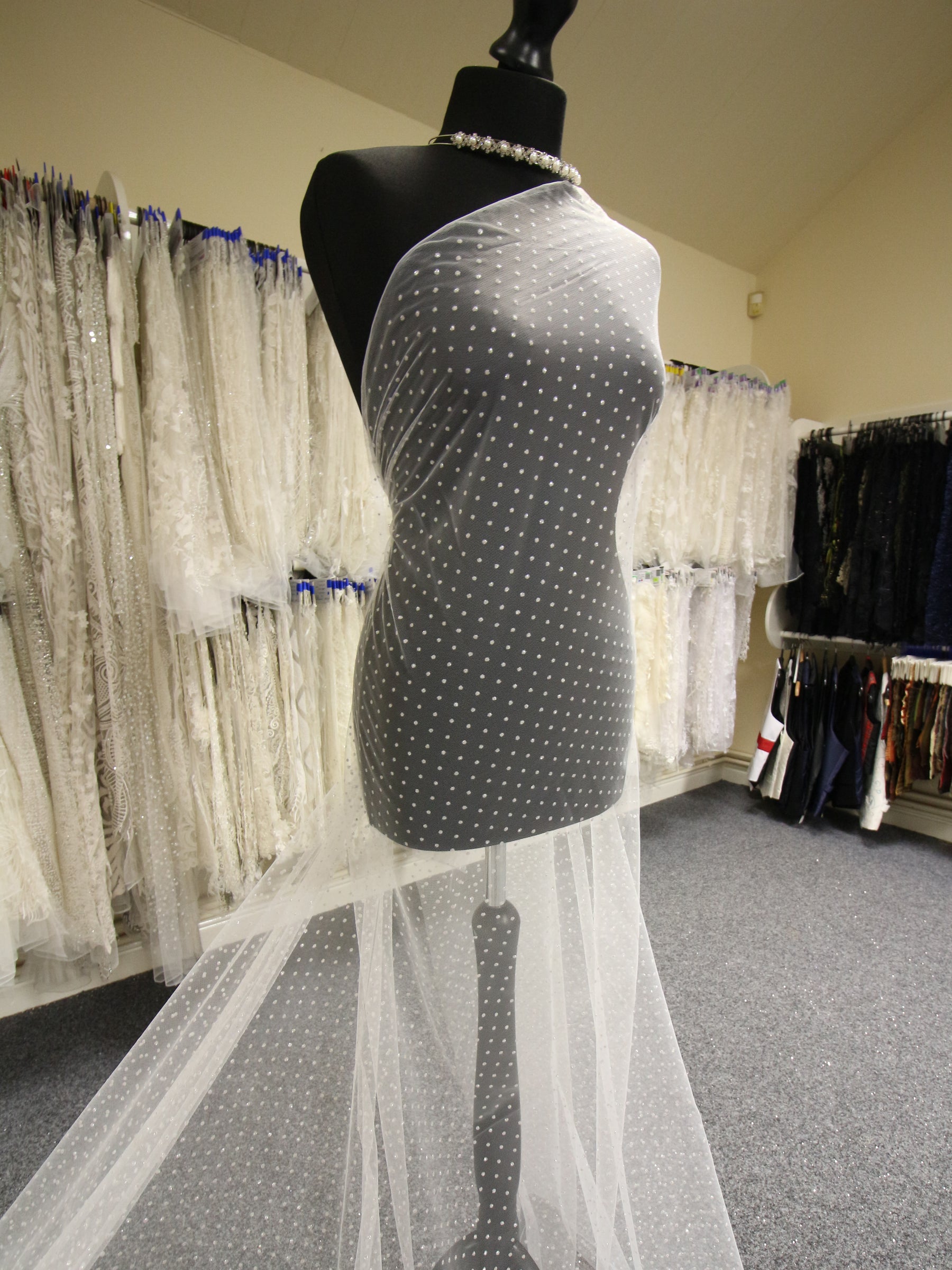 Tulle floqué pailleté - Armande