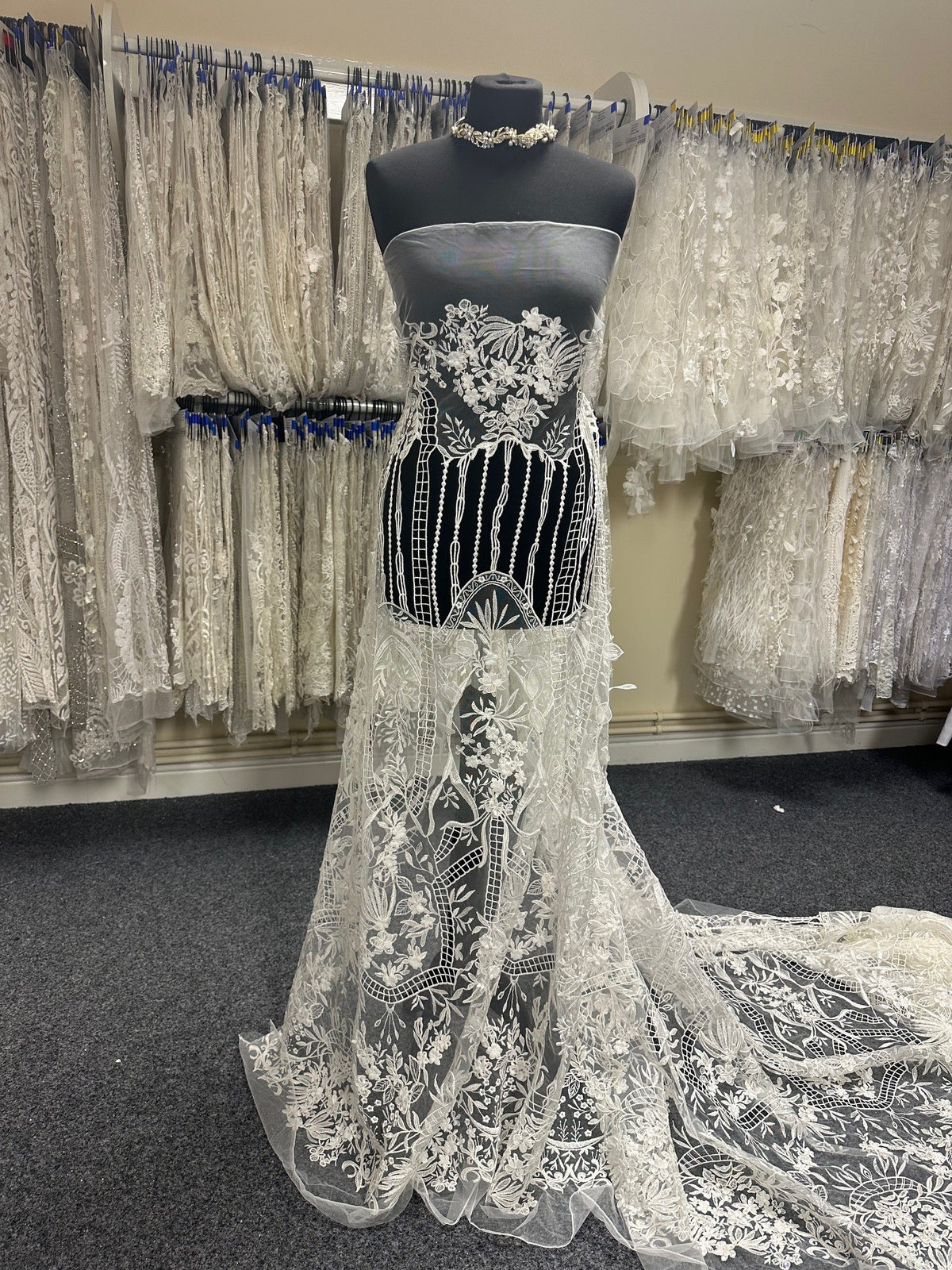 Dentelle Ivoire – Cozy