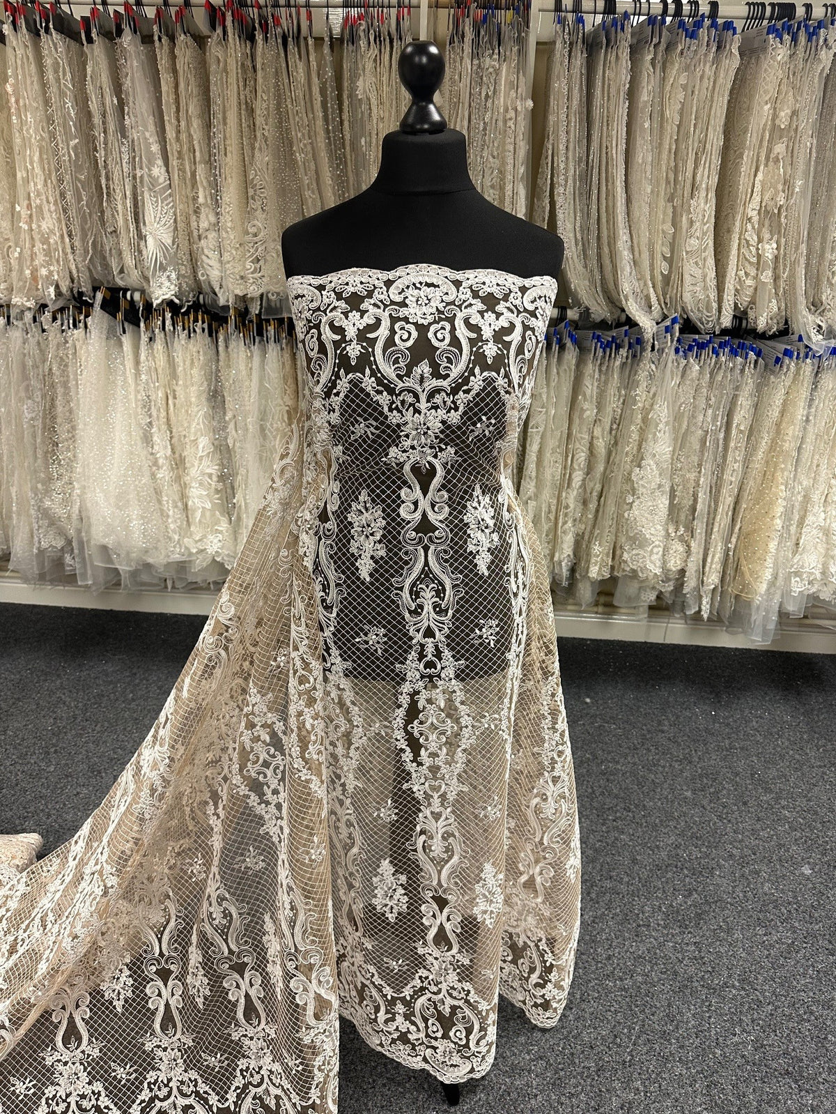 Dentelle Brodée Ivoire - Caroline