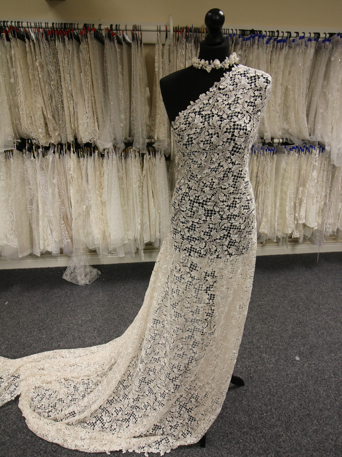 Dentelle Brodée Ivoire - Cassandra