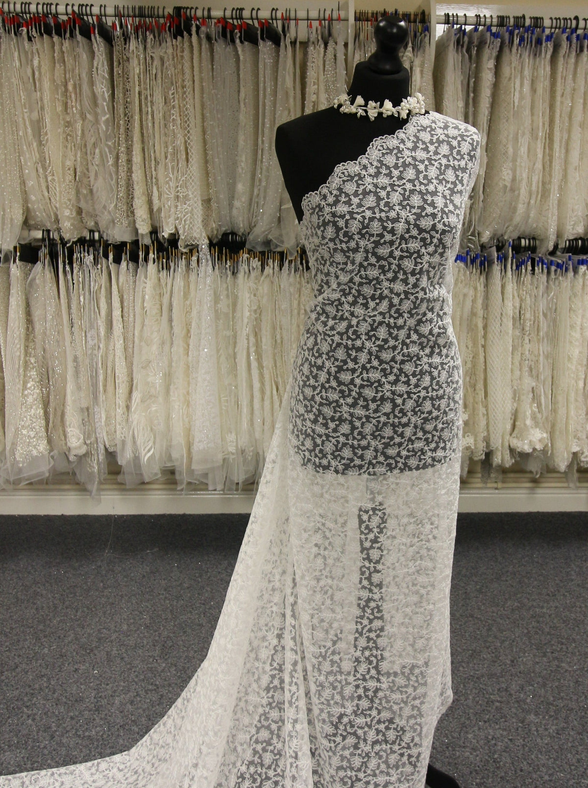 Dentelle Brodée Ivoire - Franca