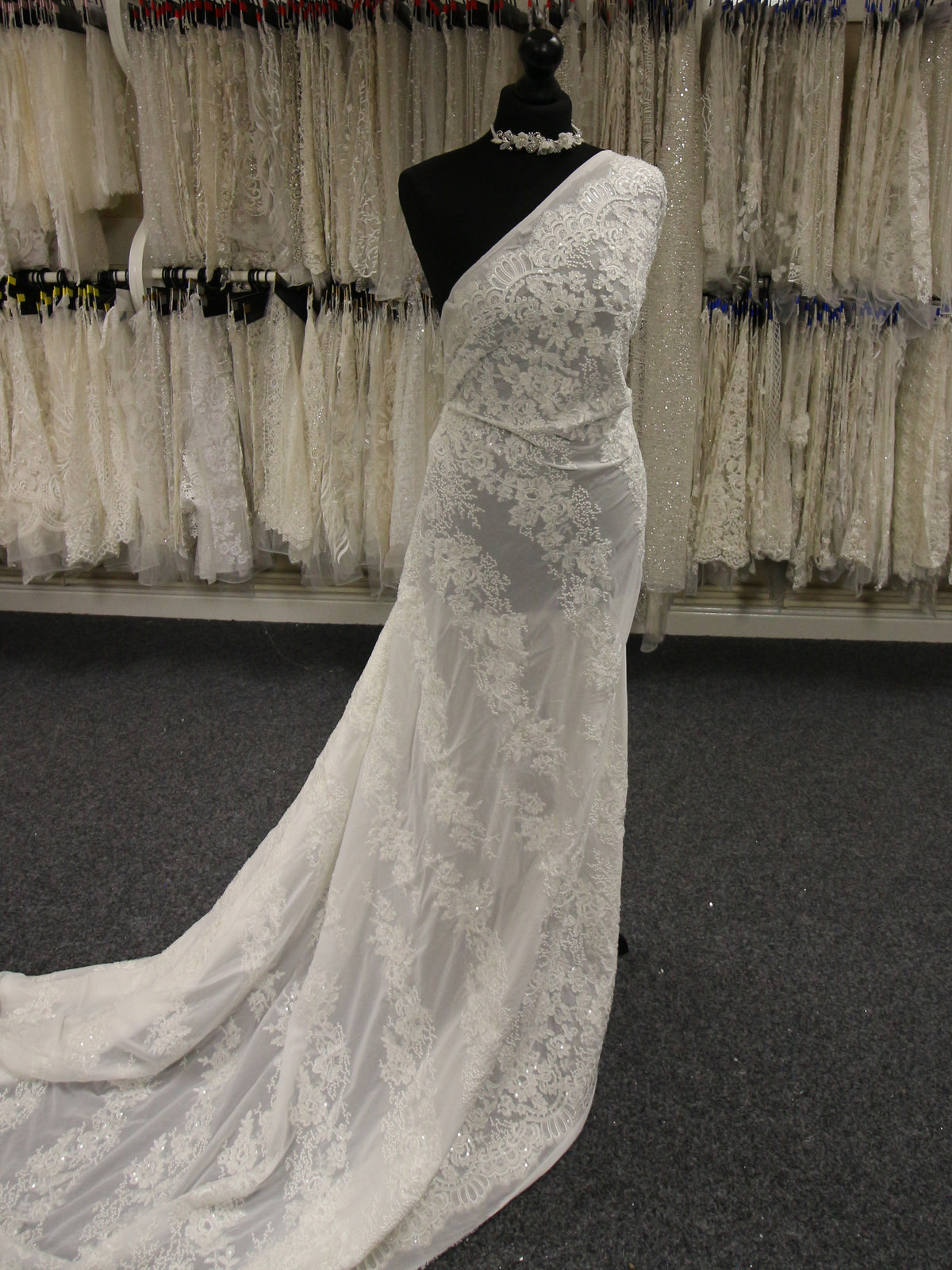 Dentelle Perlée Ivoire - Jolie